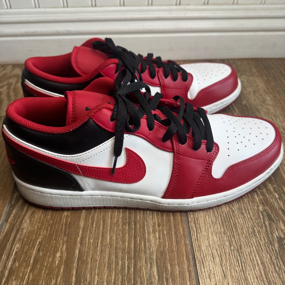 Nike Air Jordan‎ 1 Low Size 13 Red White Black